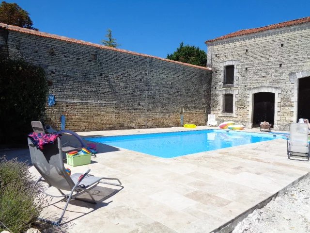 Image No.14-1 Bed Property for sale