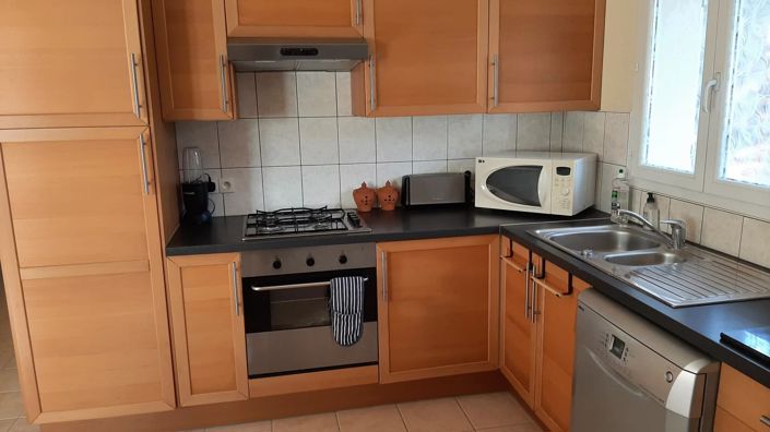 Image No.3-3 Bed Village House for sale