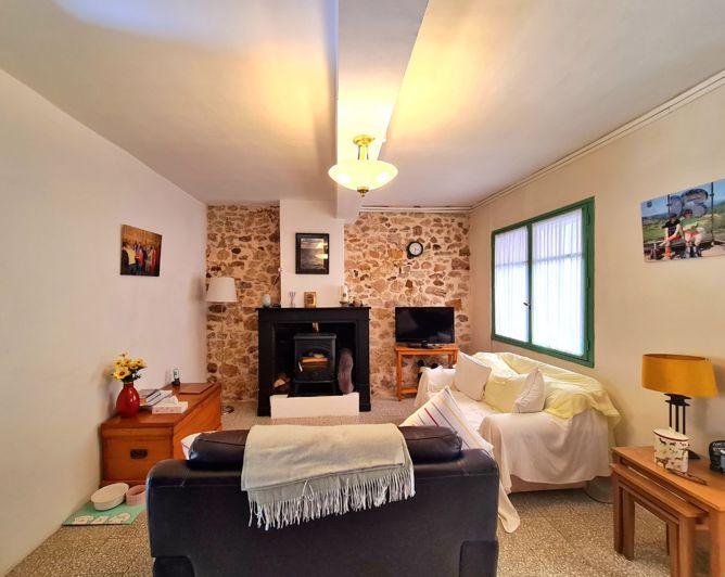 Image No.9-3 Bed House for sale