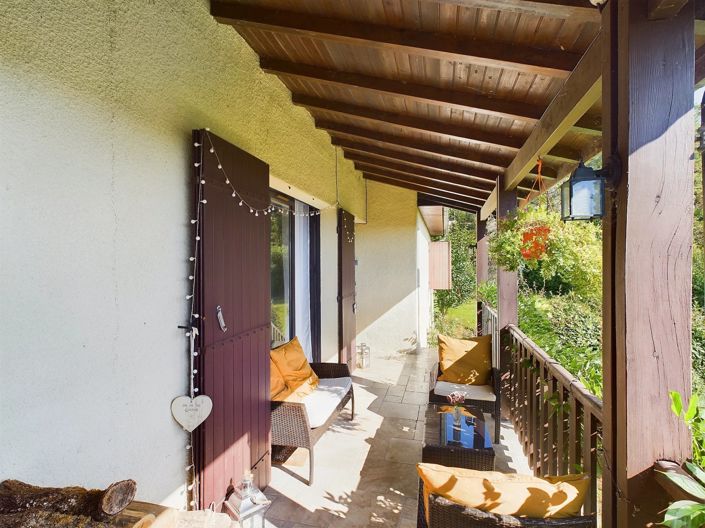 Image No.10-4 Bed House for sale