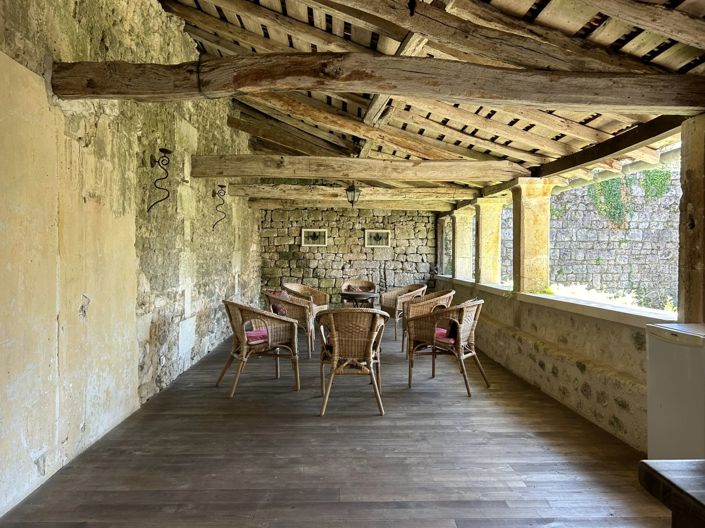 Image No.15-6 Bed Village House for sale