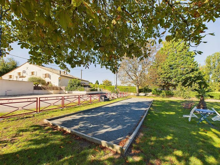 Image No.11-11 Bed House for sale