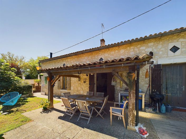 Image No.2-11 Bed House for sale