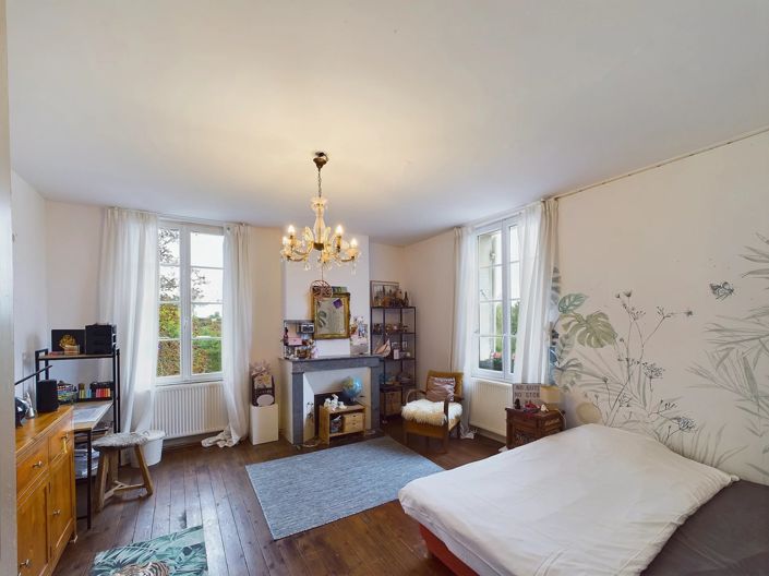 Image No.11-9 Bed House for sale