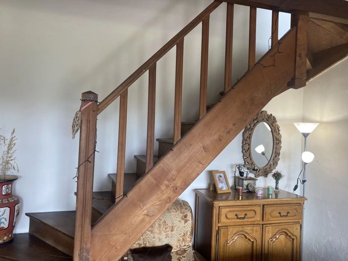 Image No.8-3 Bed House for sale