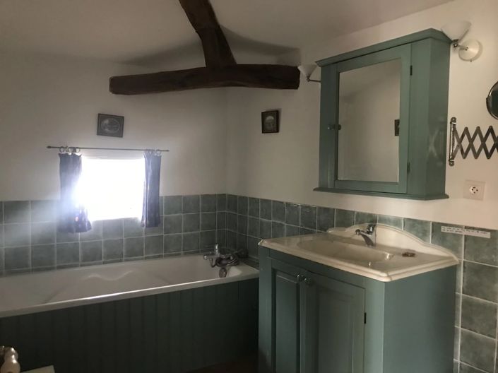 Image No.10-6 Bed House for sale