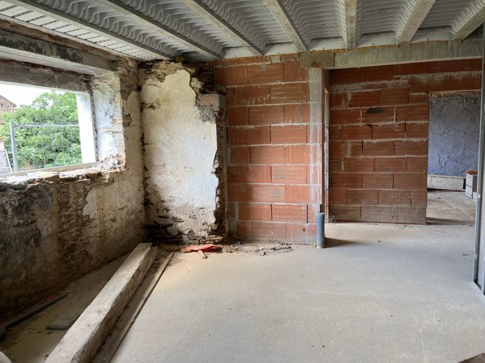 Image No.13-11 Bed House for sale