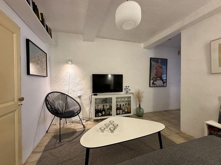 Image No.12-3 Bed House for sale