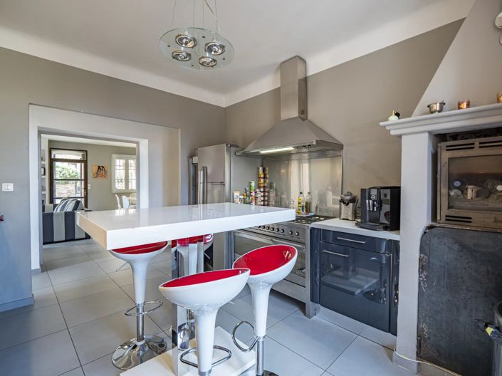 Image No.8-4 Bed Village House for sale