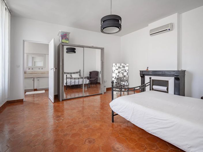 Image No.13-4 Bed Village House for sale