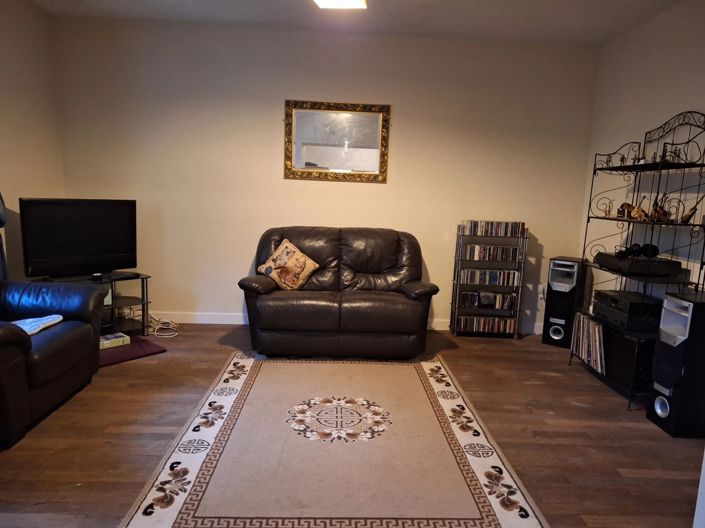 Image No.8-3 Bed House for sale