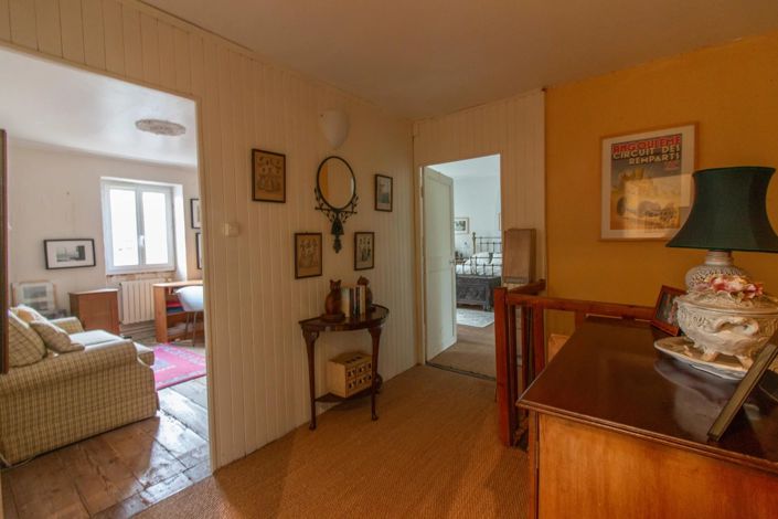 Image No.12-3 Bed House for sale