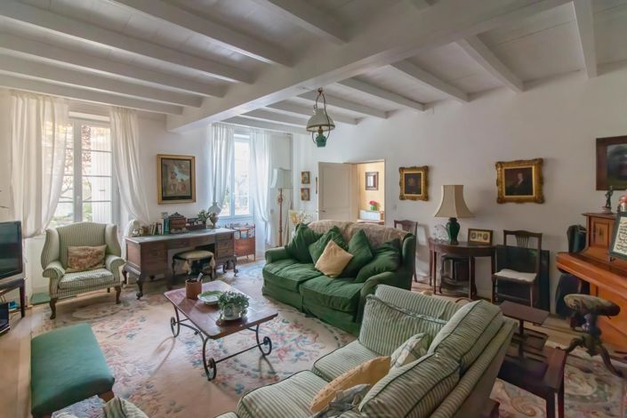 Image No.6-3 Bed House for sale