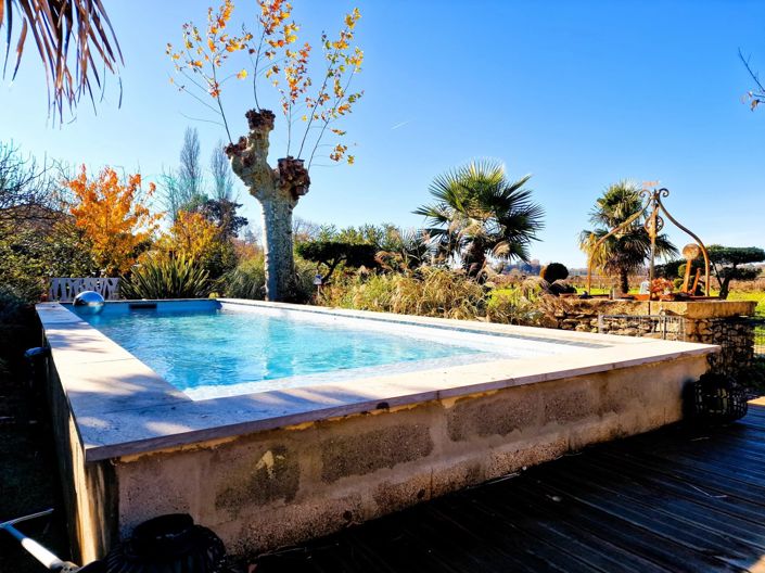 Image No.3-4 Bed House for sale