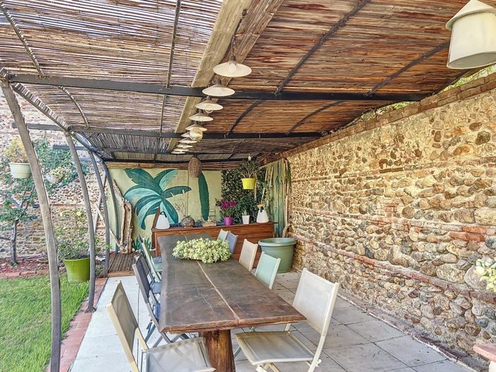 Image No.6-4 Bed House for sale