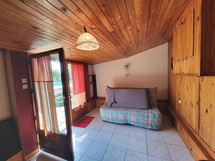 Image No.10-4 Bed House for sale