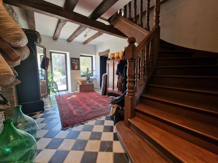 Image No.10-4 Bed House for sale