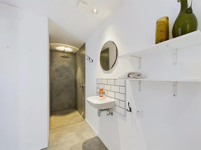 Image No.15-4 Bed House for sale