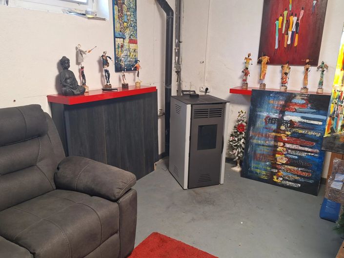 Image No.10-3 Bed House for sale