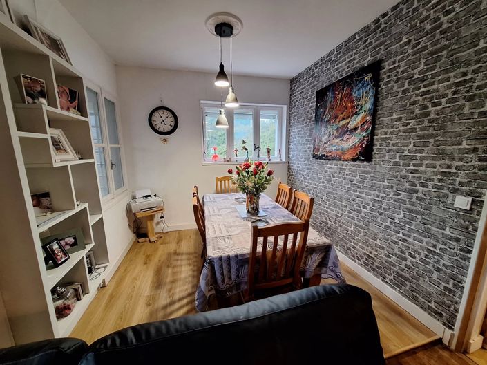 Image No.5-3 Bed House for sale