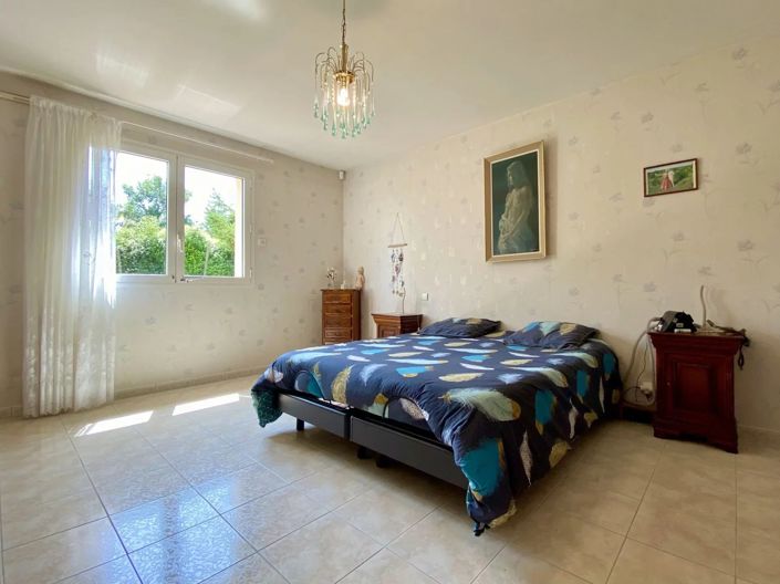 Image No.7-3 Bed House for sale