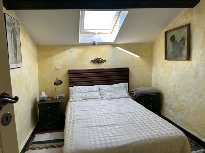 Image No.11-3 Bed House for sale