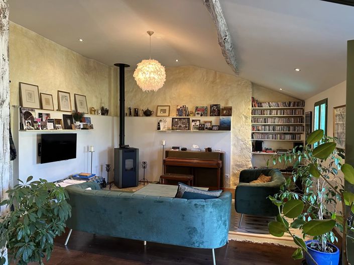 Image No.2-3 Bed House for sale