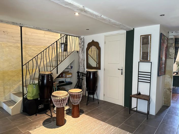 Image No.7-3 Bed House for sale