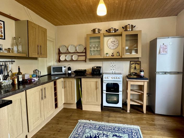 Image No.3-3 Bed Village House for sale