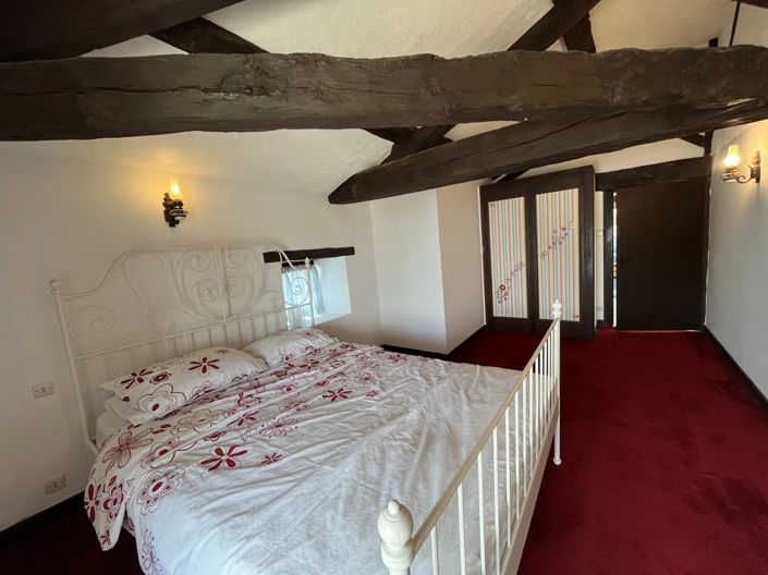 Image No.13-4 Bed Farmhouse for sale