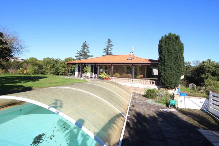 Image No.13-4 Bed House for sale