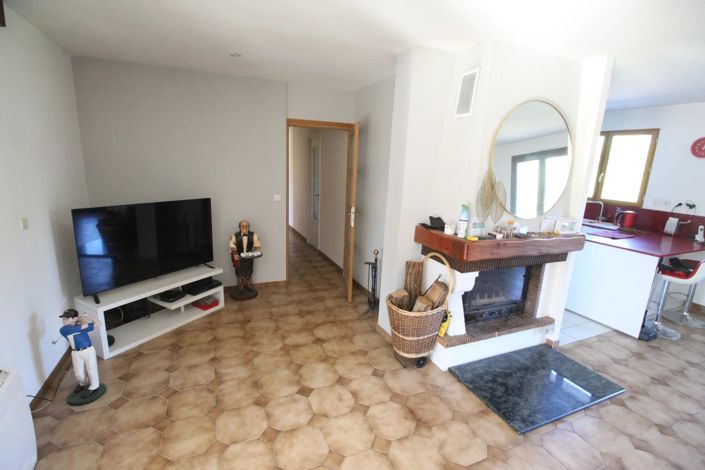 Image No.5-4 Bed House for sale