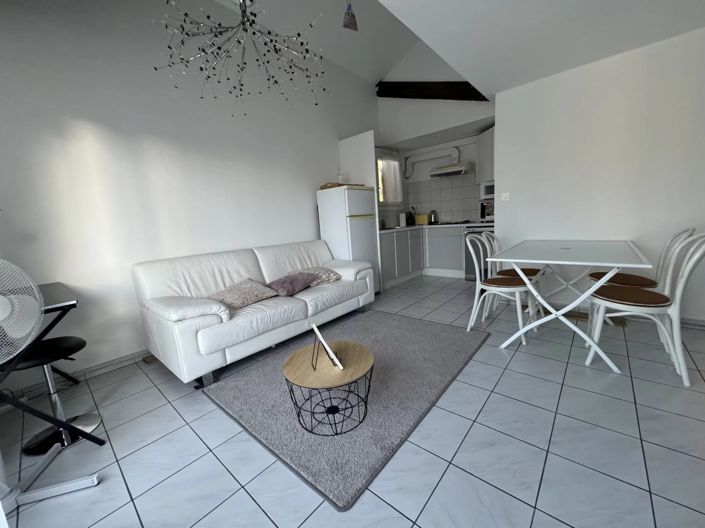 Image No.2-2 Bed Property for sale