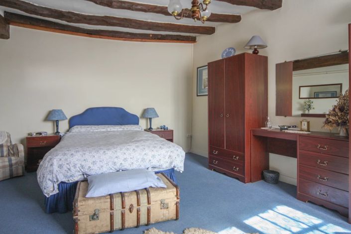 Image No.12-4 Bed House for sale