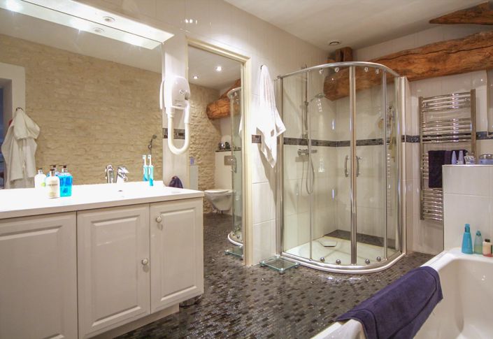 Image No.15-4 Bed House for sale