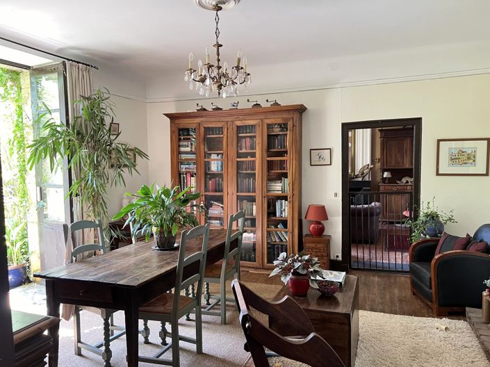 Image No.2-3 Bed House for sale