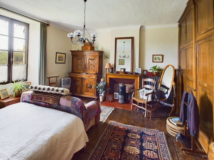 Image No.6-3 Bed House for sale