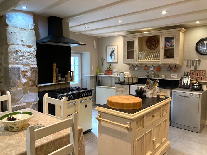 Image No.3-3 Bed Farmhouse for sale