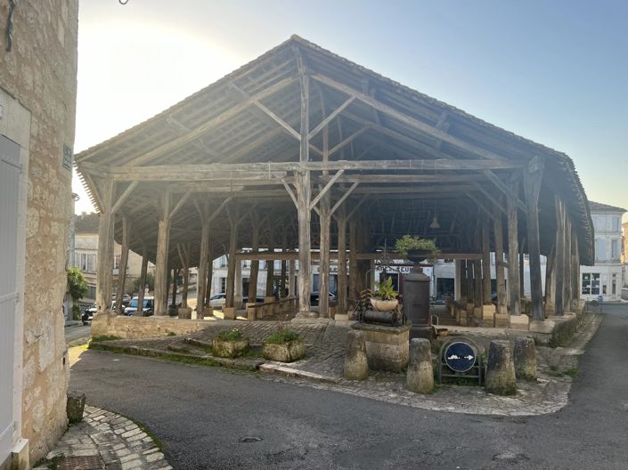 Image No.15-3 Bed House for sale