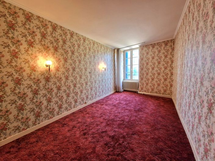 Image No.13-3 Bed Village House for sale