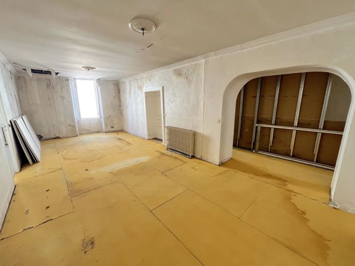 Image No.4-3 Bed House for sale