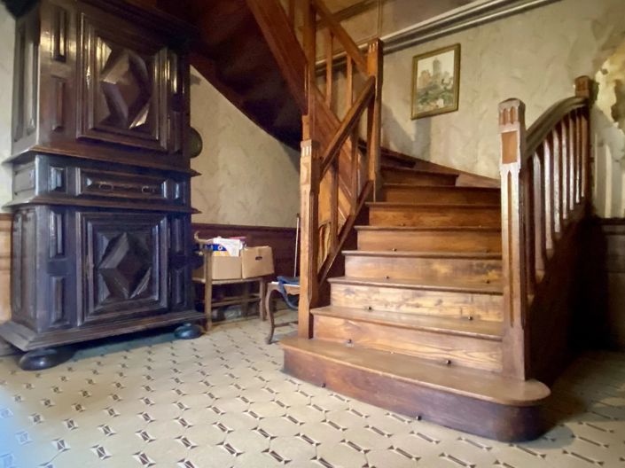 Image No.5-5 Bed House for sale