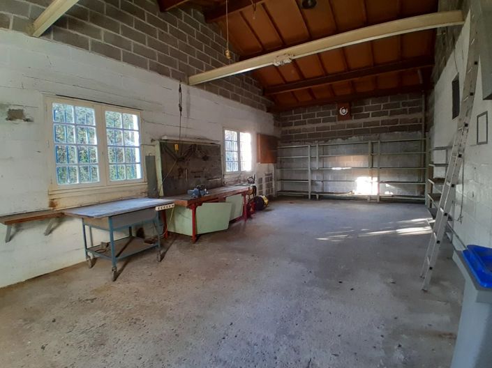 Image No.12-3 Bed House for sale