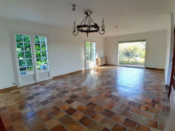 Image No.4-3 Bed House for sale