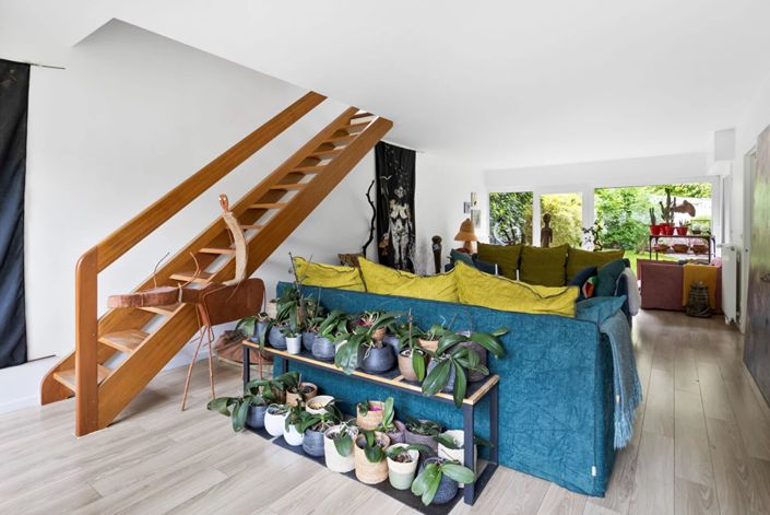 Image No.3-4 Bed House for sale