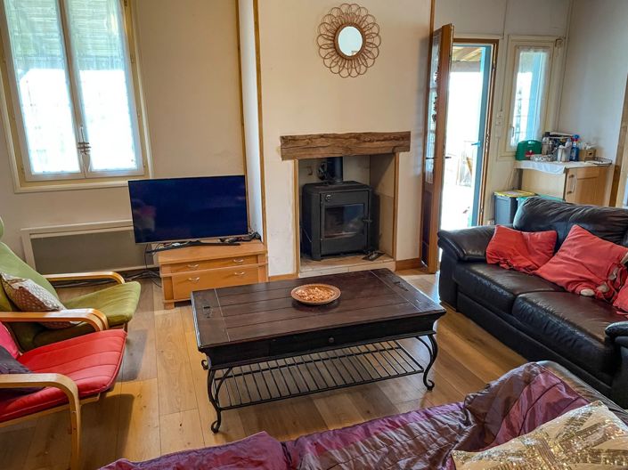 Image No.3-4 Bed House for sale