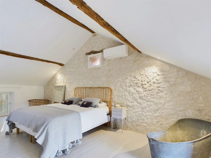 Image No.15-7 Bed House for sale