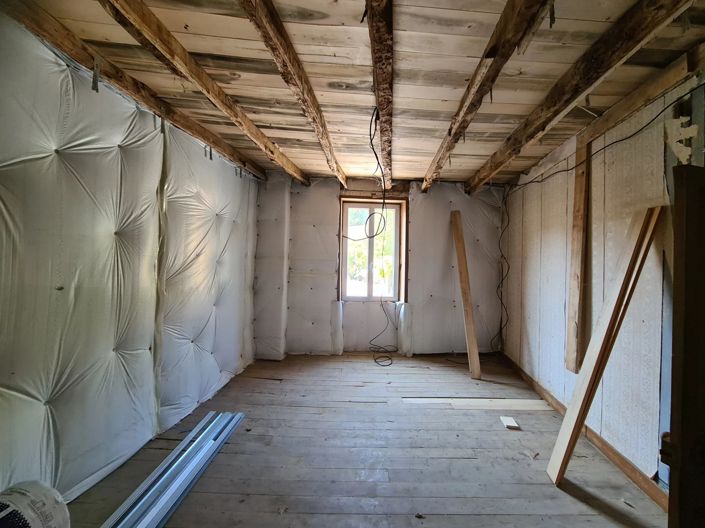 Image No.12-2 Bed Village House for sale