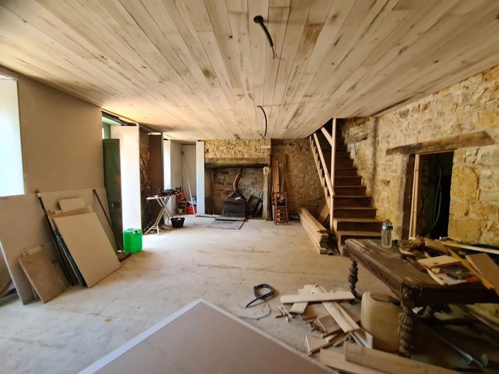 Image No.5-2 Bed Village House for sale