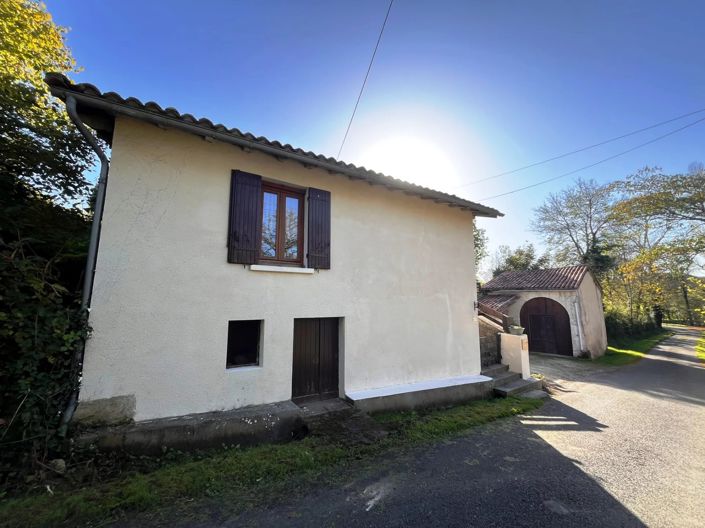 Image No.1-2 Bed House for sale